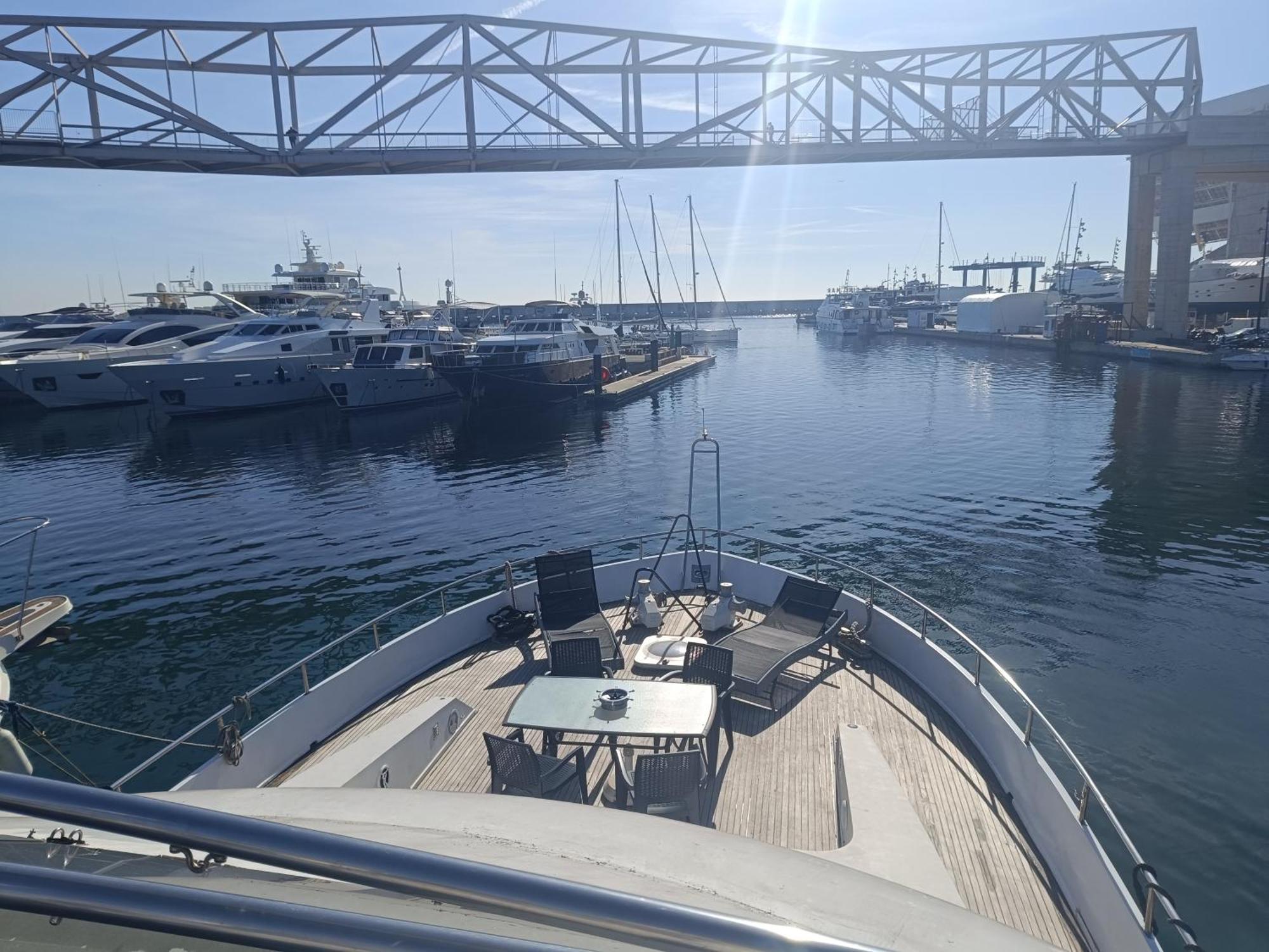 Amazing Boat To Sleep In Barcelona Sant Adria de Besos